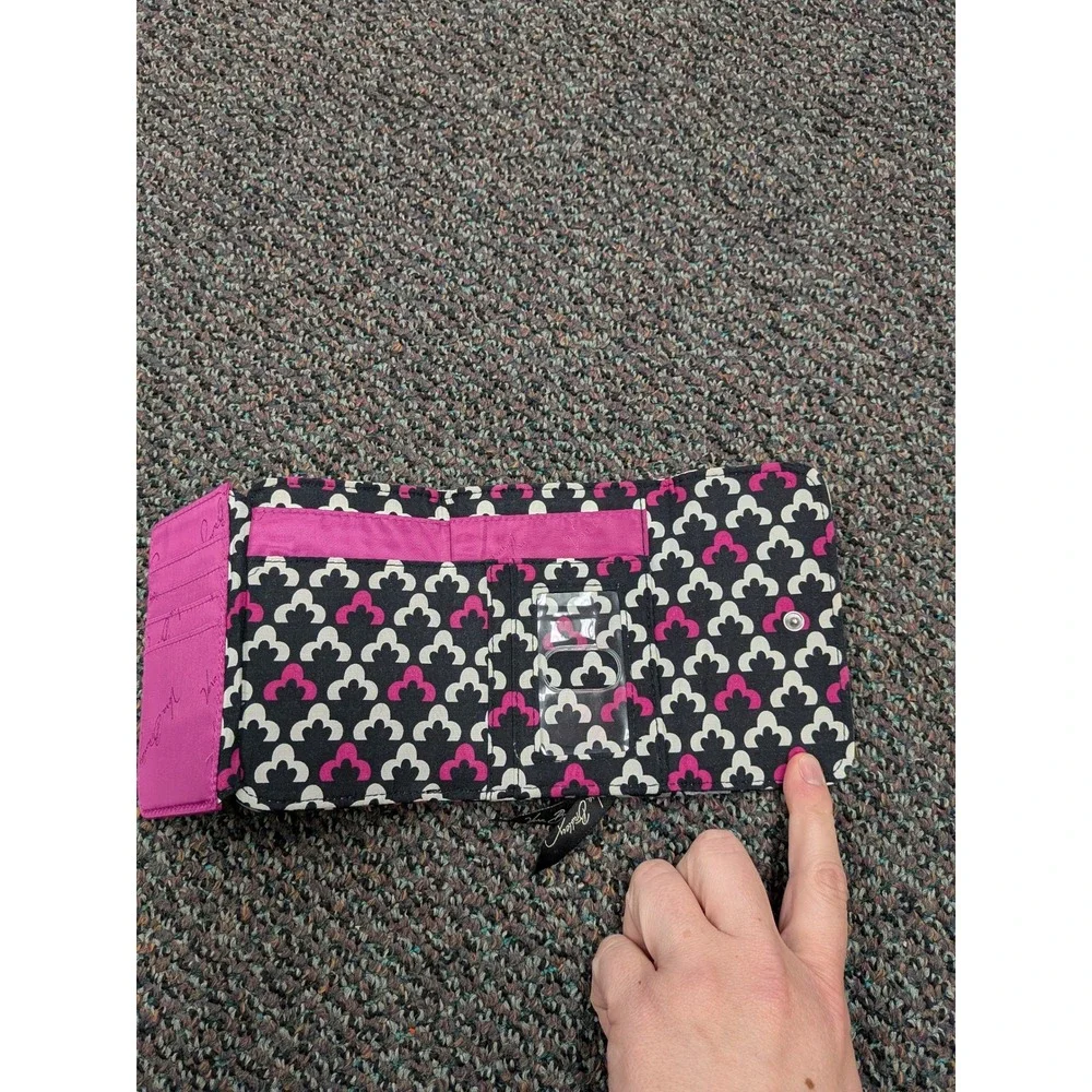 Vera Bradley Trifold Wallet Black Grey Pink Damask Quilted Cotton Snap Closure